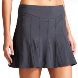Athleta Black Pleated Wear Athletic Tennis Golf Skort in size 2